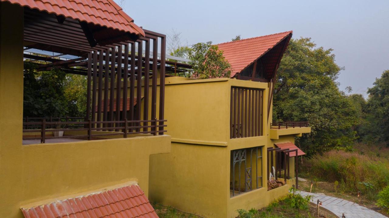 Vannraj Resort And Spa Khawāsa Buitenkant foto