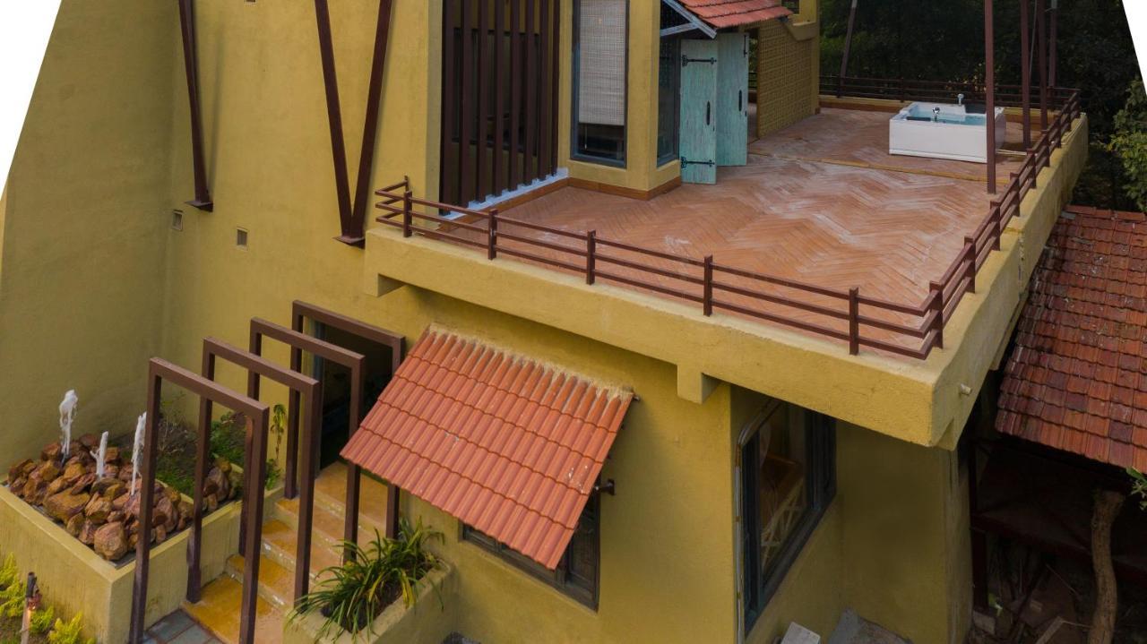 Vannraj Resort And Spa Khawāsa Buitenkant foto