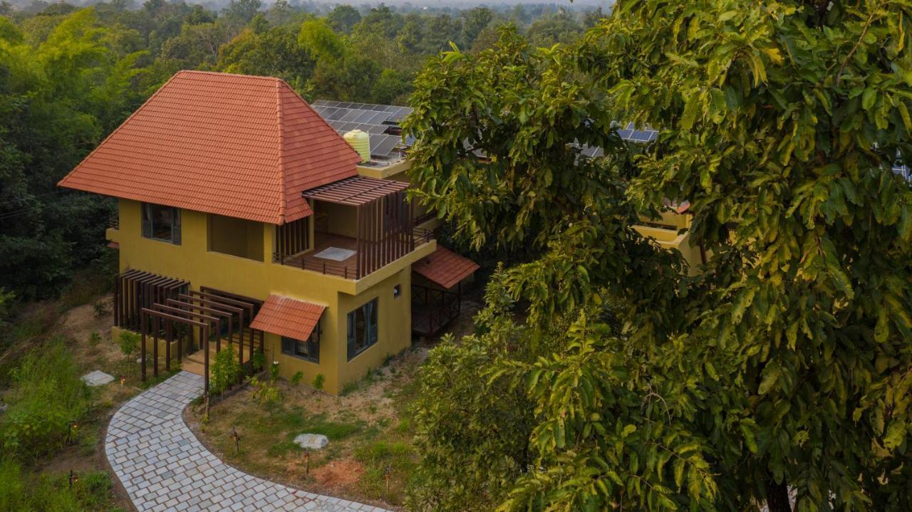 Vannraj Resort And Spa Khawāsa Buitenkant foto