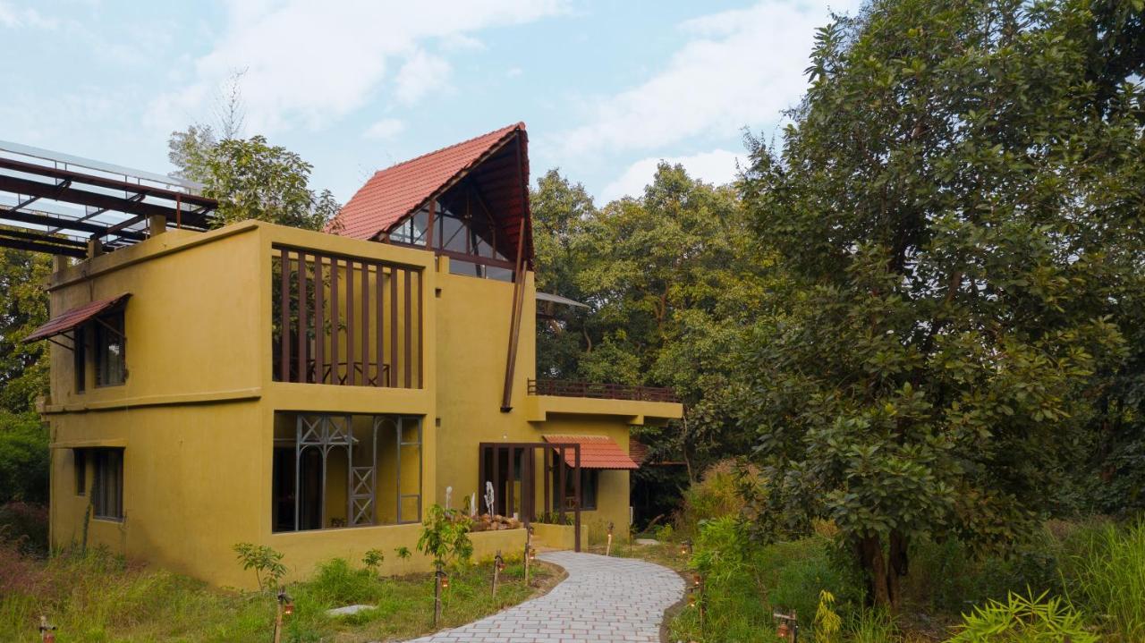 Vannraj Resort And Spa Khawāsa Buitenkant foto