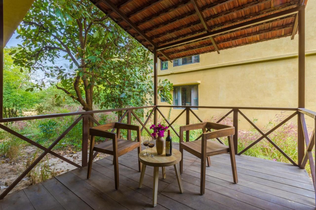 Vannraj Resort And Spa Khawāsa Buitenkant foto