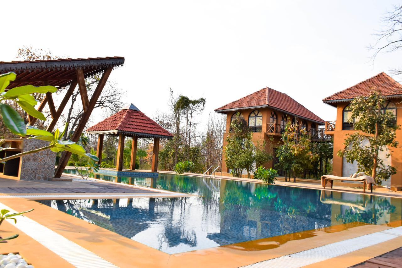 Vannraj Resort And Spa Khawāsa Buitenkant foto